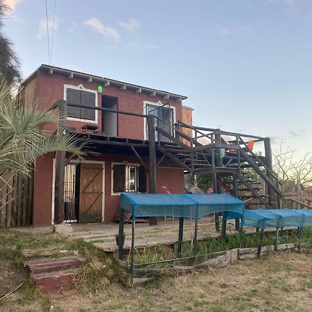 Casa De Huespedes Amigos Del Diablo Hotel Punta Del Diablo Buitenkant foto